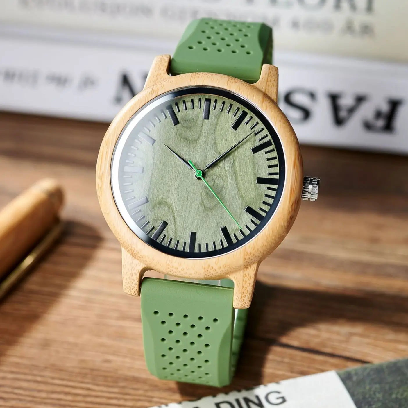 Wooden Watches for Men & Women Leather Strap Quartz Watches Support OEM Customized Dropshipping